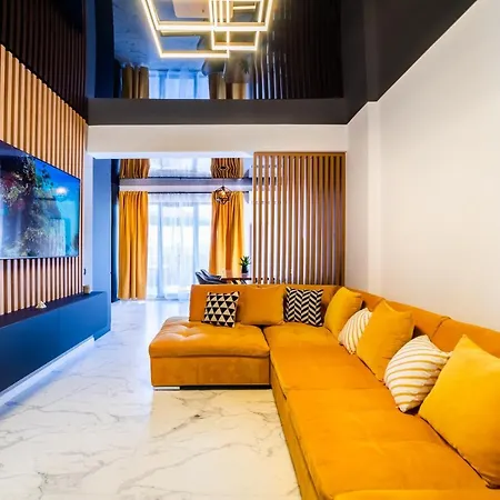Kuta Loft Apartment