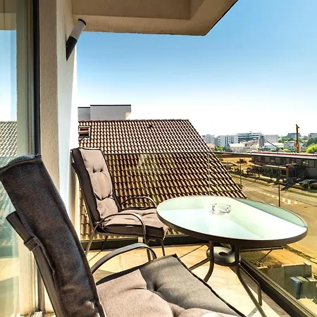 Apartment Kuta Loft Navodari